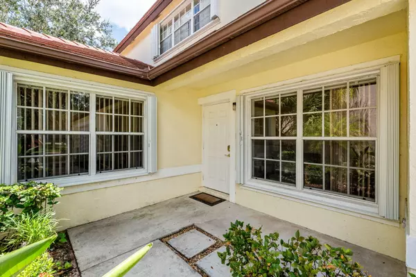 Wellington, FL 33414,12210 Dartmoor DR