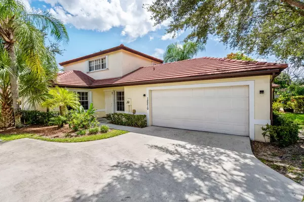 Wellington, FL 33414,12210 Dartmoor DR