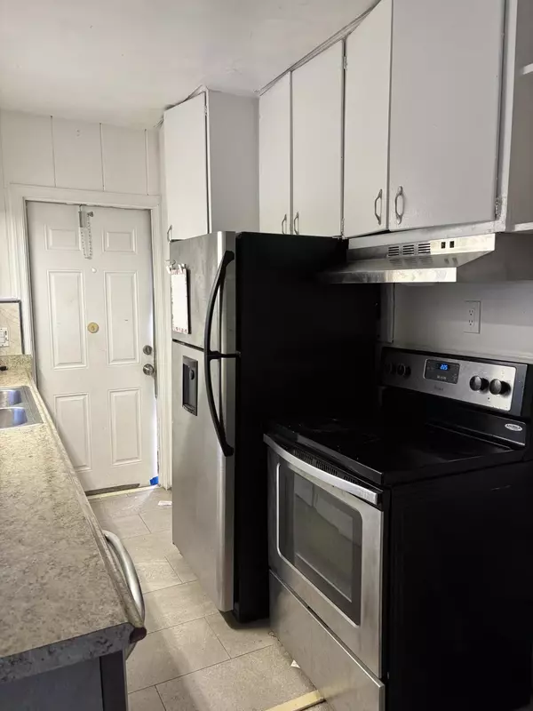 Fort Lauderdale, FL 33304,1025-1027 NE 16 TER