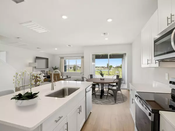 11270 NW Blockbird DR, Port Saint Lucie, FL 34987