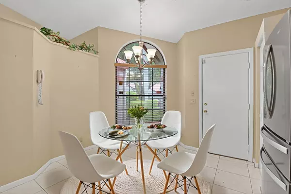 Delray Beach, FL 33446,7906 Lexington Club BLVD B