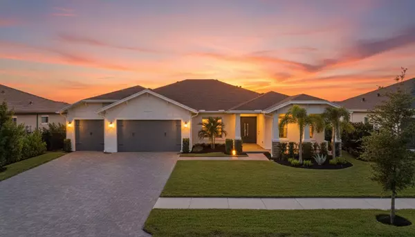 Loxahatchee, FL 33470,679 Hookline CIR