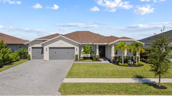 Loxahatchee, FL 33470,679 Hookline CIR