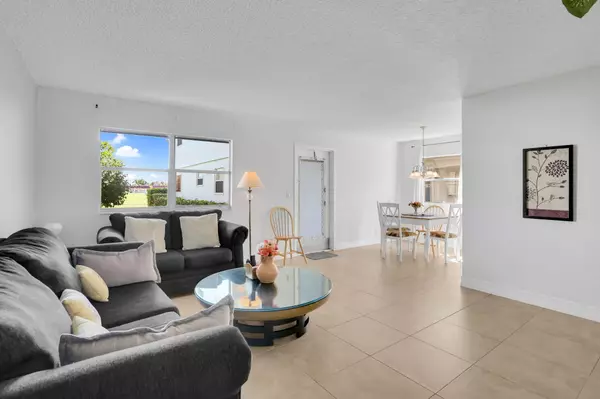 Delray Beach, FL 33446,152 Tuscany C C
