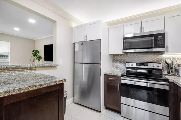 Delray Beach, FL 33446,142 Brittany C