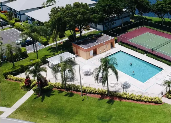 Delray Beach, FL 33484,15072 S Ashland PL 117