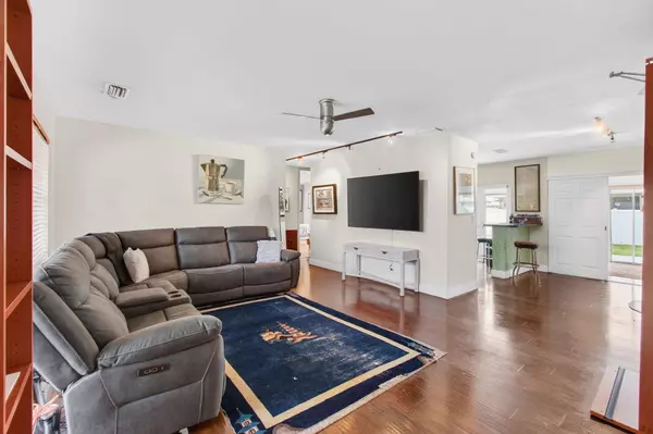 Boca Raton, FL 33431,2775 NE 5th AVE