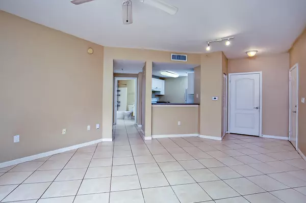 Vero Beach, FL 32967,5060 Fairways CIR 109