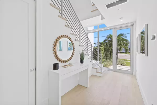 Delray Beach, FL 33483,200 NE 7th AVE 2