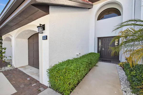 Jupiter, FL 33477,16671 N Traders XING 222