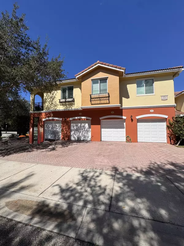 Stuart, FL 34994,55 SE Palermo CT 201