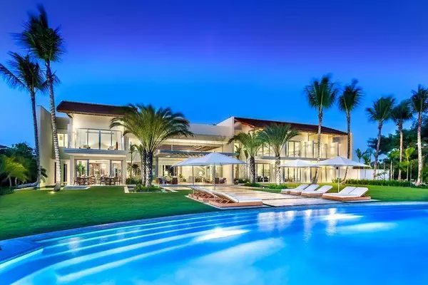 10 00, Casa De Campo, 22000