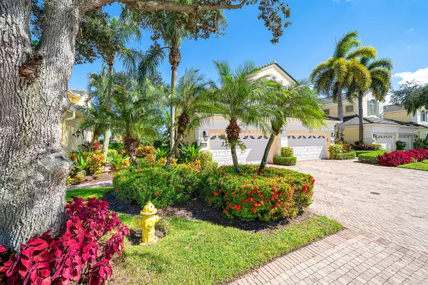 Palm Beach Gardens, FL 33418,114 Palm Point CIR C