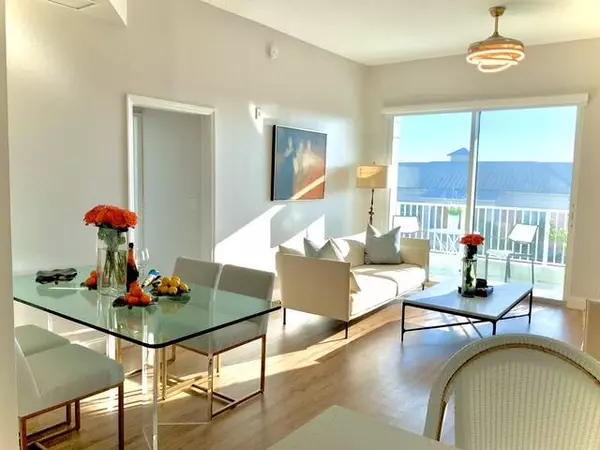 Lantana, FL 33462,804 E Windward Way Ph 21