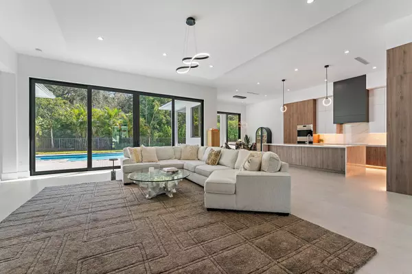 Jupiter, FL 33458,18488 Symphony CT