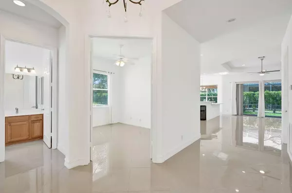 West Palm Beach, FL 33411,8634 San Andros