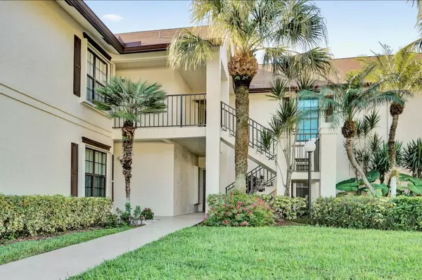 3373 Jog Park DR, Greenacres, FL 33467