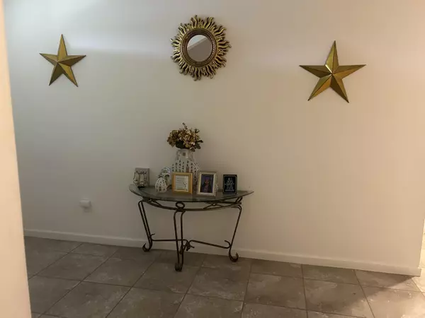 Fort Pierce, FL 34947,5604 Amusement AVE