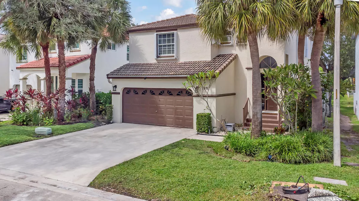 Coral Springs, FL 33071,180 NW 118th DR