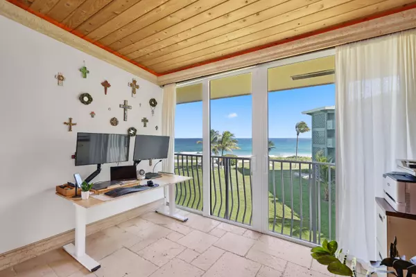 Hillsboro Beach, FL 33062,1039 Hillsboro Mile 22