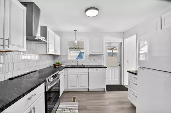 Boynton Beach, FL 33436,32011 Domingo Bay