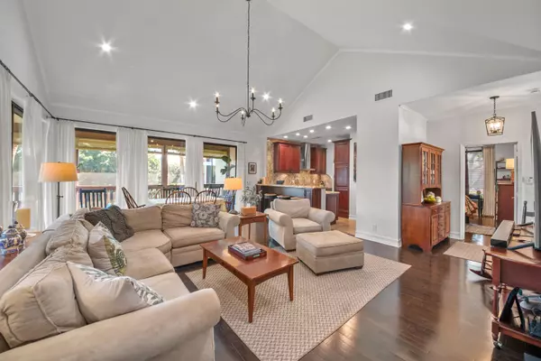 Boca Raton, FL 33434,19199 Sabal Lake DR