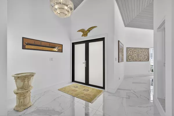 West Palm Beach, FL 33401,4 Woodbrook CIR