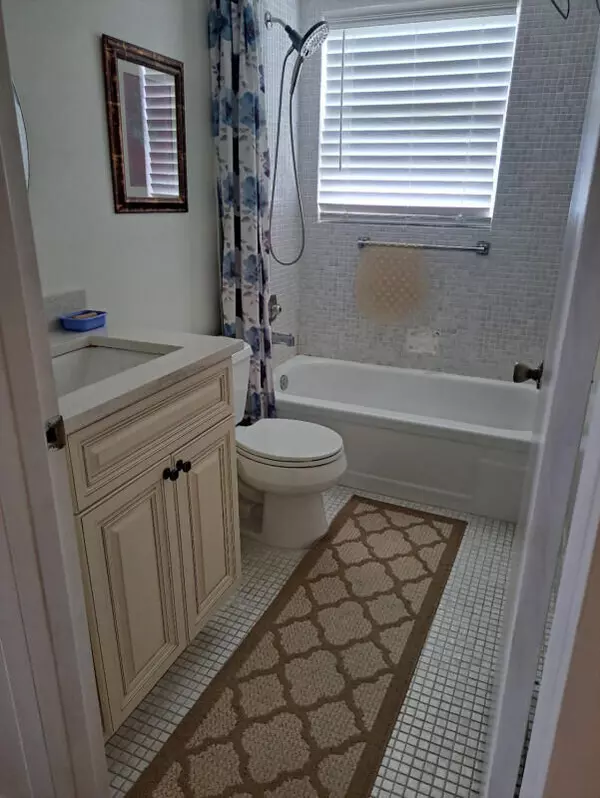 Boca Raton, FL 33434,158 Preston D