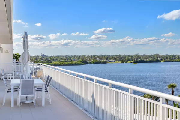 2773 S Ocean BLVD Ph5, Palm Beach, FL 33480