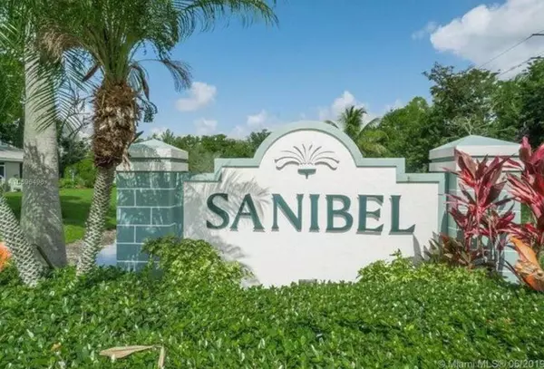 7823 Sanibel DR, Tamarac, FL 33321
