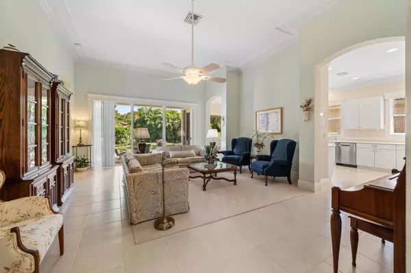 West Palm Beach, FL 33411,9139 Bay Harbour CIR
