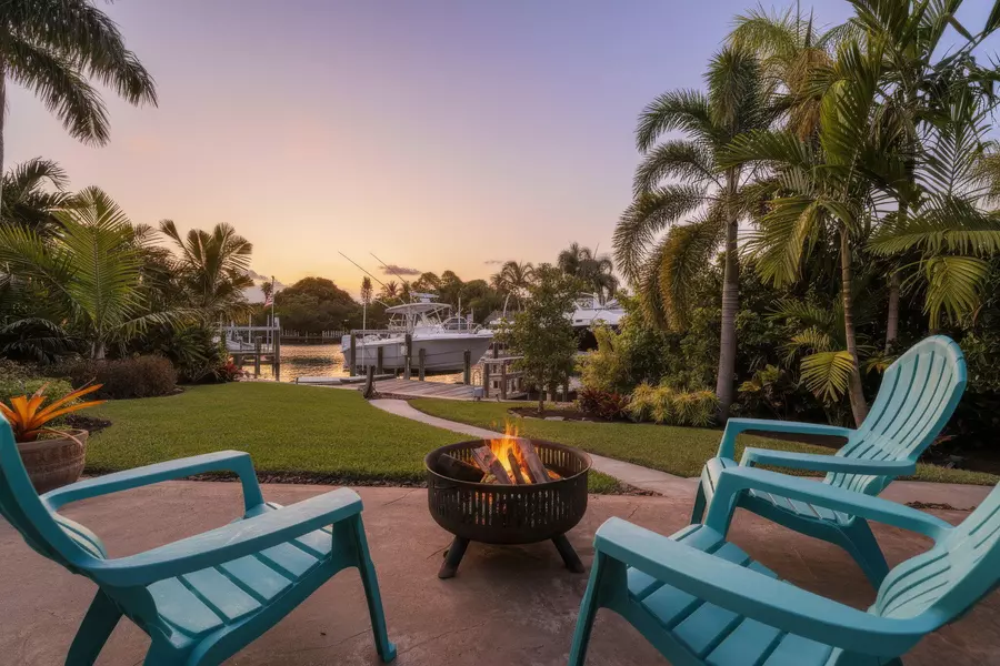 1798 SW Cabin PL, Palm City, FL 34990