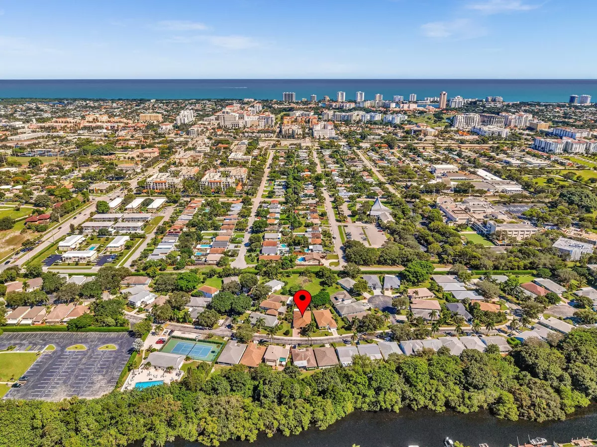 Boca Raton, FL 33432,162 Del Rio BLVD