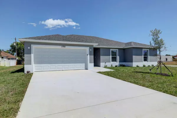 Port Saint Lucie, FL 34984,131 SW Pisces TER