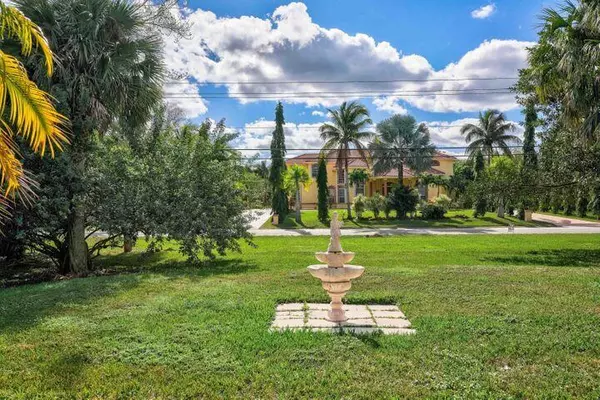 Palm Beach Gardens, FL 33418,8671 155     Pl    N