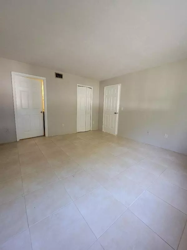 Royal Palm Beach, FL 33411,104 Palm Beach Trace DR