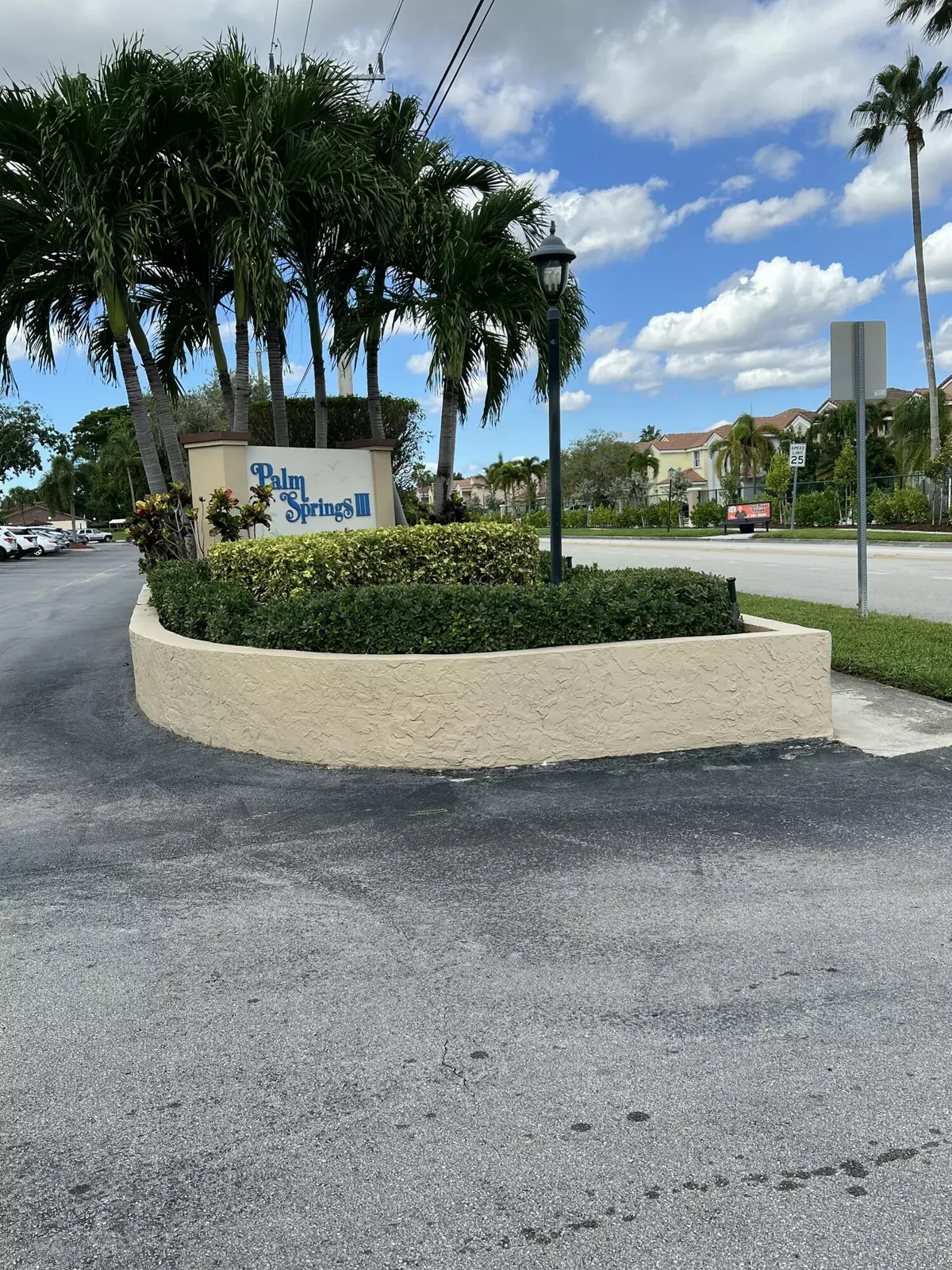 Margate, FL 33063,7310 NW 18th ST 202