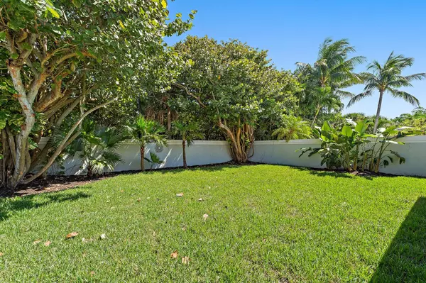 Jupiter, FL 33477,139 Sand Pine DR