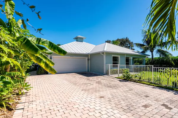 Jensen Beach, FL 34957,3773 NE Barbara DR