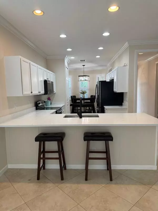 Hobe Sound, FL 33455,6046 SE Split Oak TRL