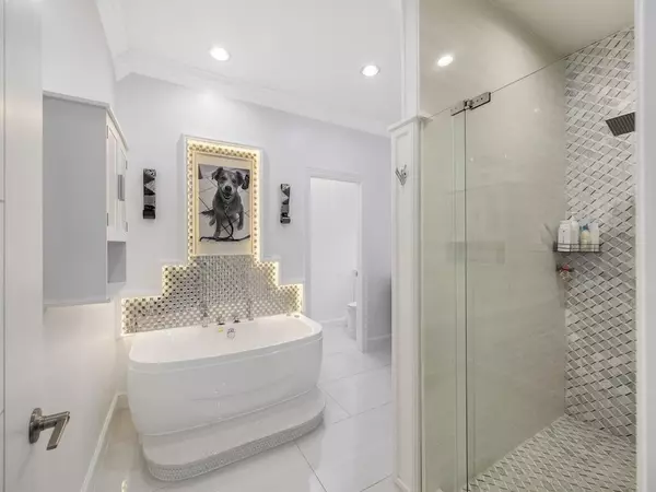 Port Saint Lucie, FL 34953,914 SW Mccracken AVE