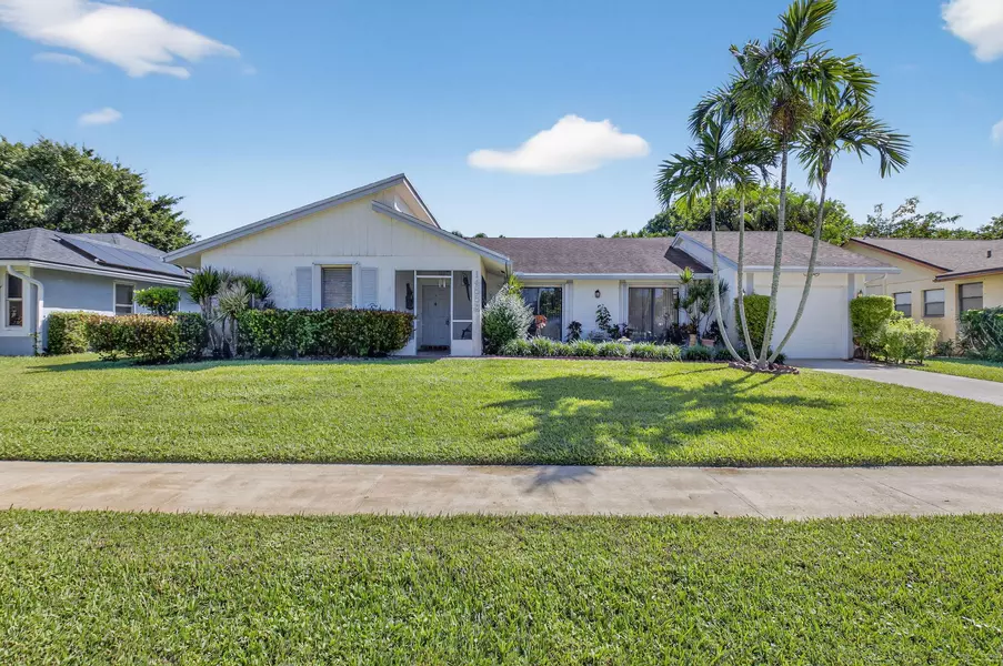 14888 Sunnyview LN, Delray Beach, FL 33484