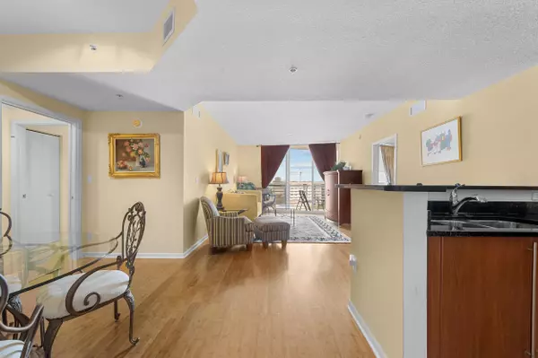 West Palm Beach, FL 33401,1551 N Flagler DR 903