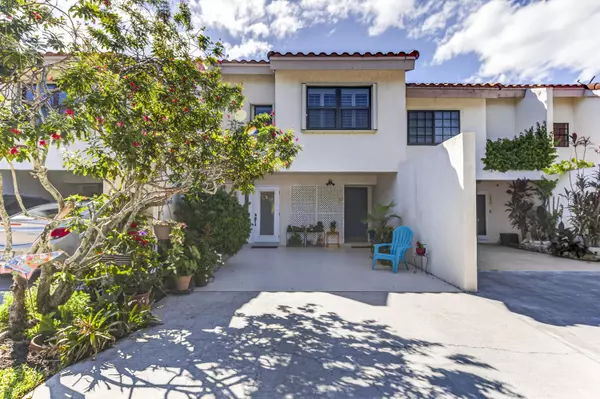 Deerfield Beach, FL 33442,112 NW 45th AVE