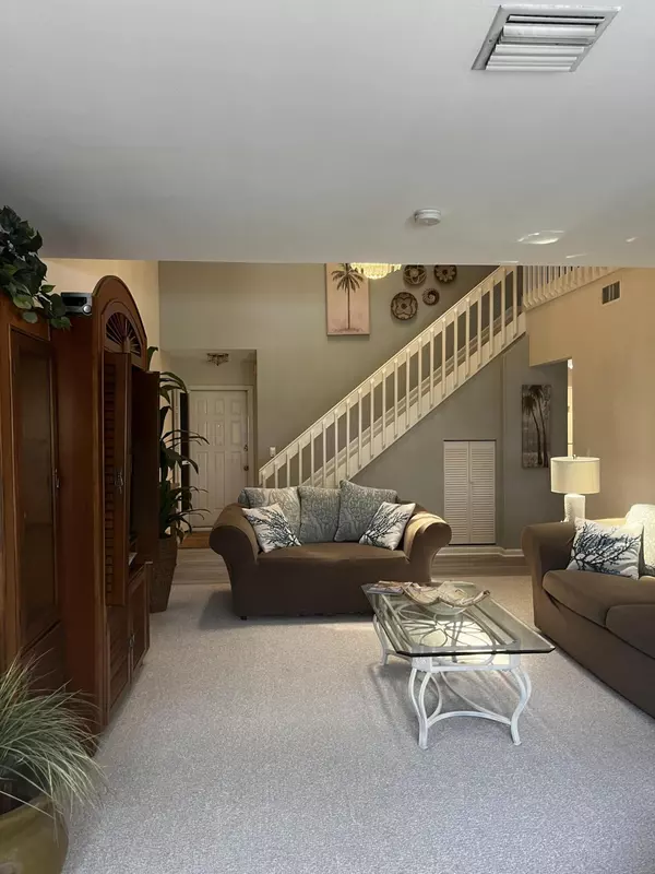 Jupiter, FL 33477,1407 Ocean Dunes CIR