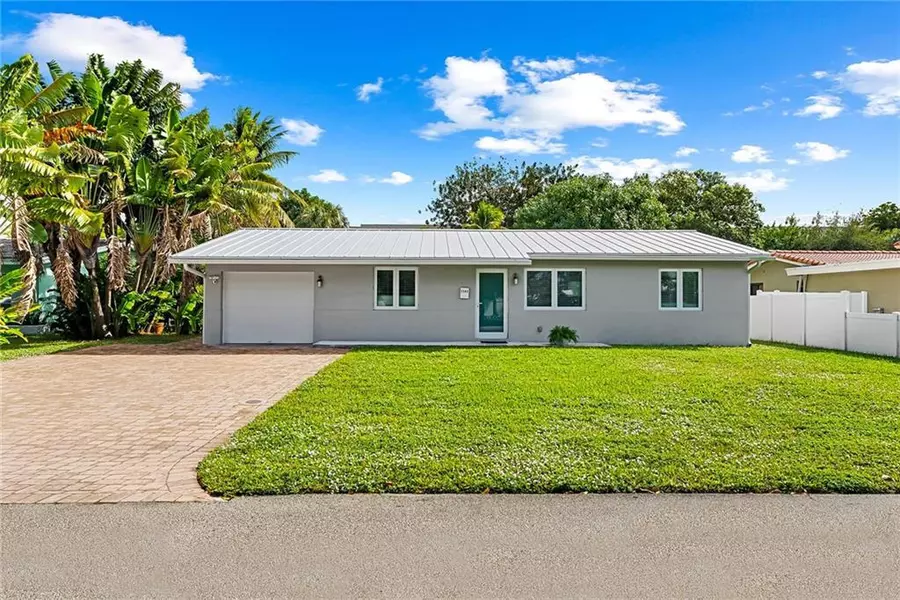 2360 NE 15th TER, Pompano Beach, FL 33064