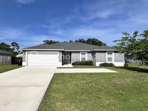 2385 SW Chateau TER, Port Saint Lucie, FL 34953