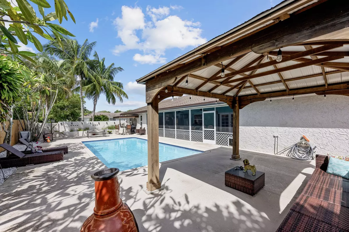 Palm Beach Gardens, FL 33410,4430 Gardenia DR