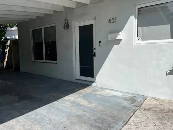 Hollywood, FL 33024,631 N 70th AVE