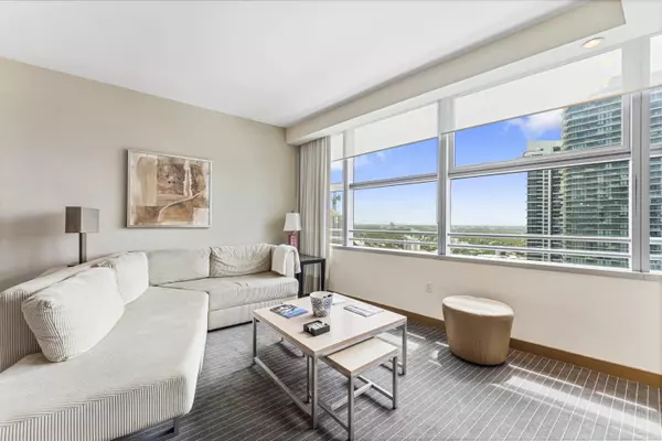 Miami, FL 33131,1395 Brickell AVE 2802